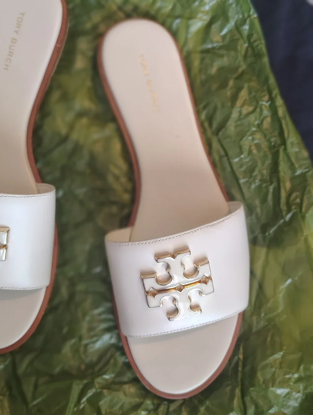Tory Burch White Leather Flats with Tan Soles